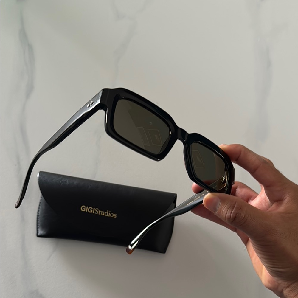 MARX 

GIGI Studios Black Sunglasses